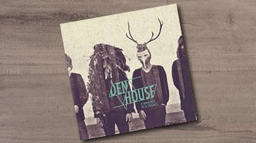 Den House – A wander in a trance